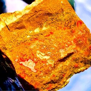 1lb Moroccan Apple Valley Agate Jasper Raw Rough Natural Red Yellow Seam Detail